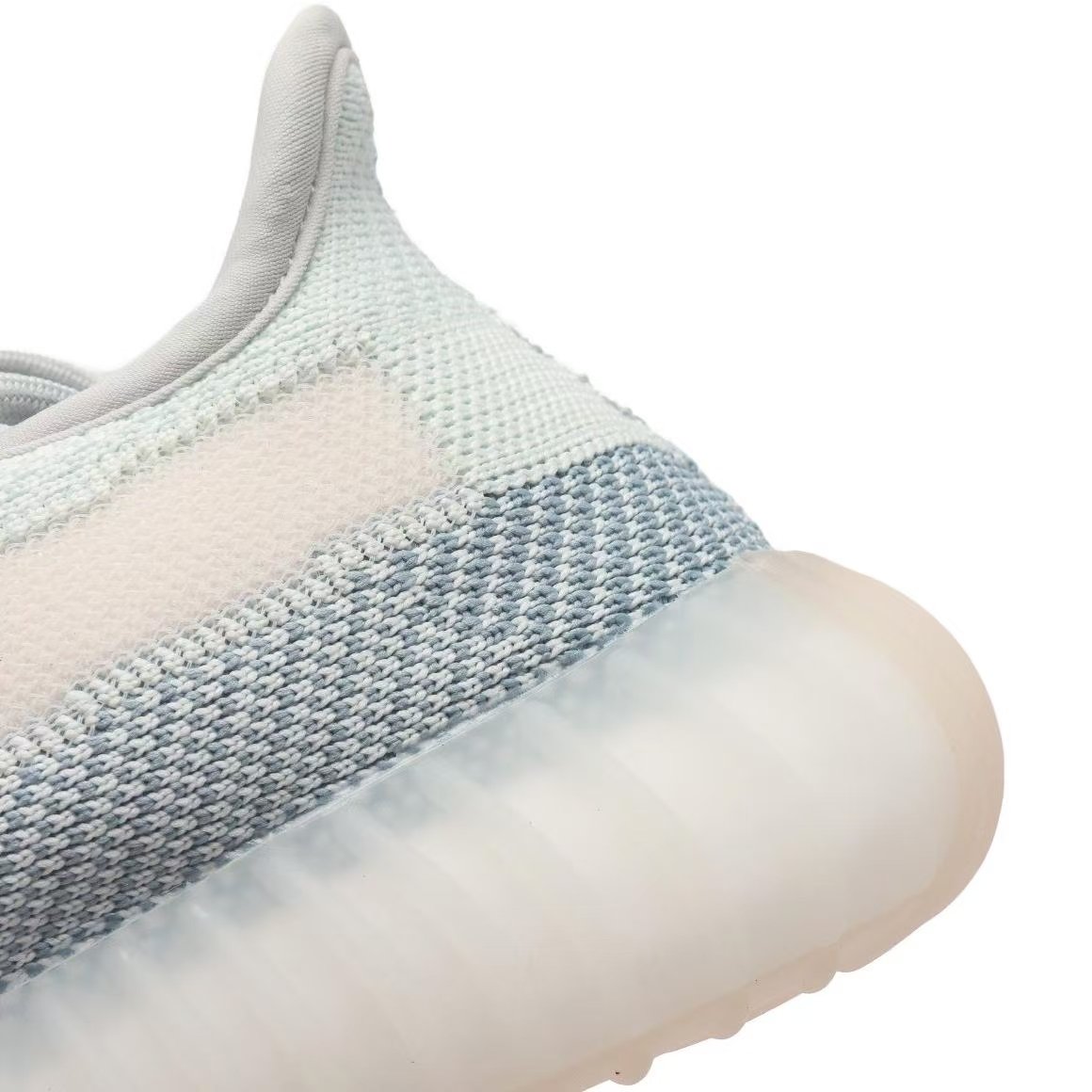 Yeezy Boost 350v2 sports shoe mesh breathable running shoe