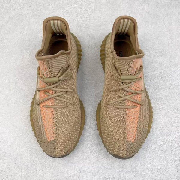 Yeezy Boost 350 V2“ Sand TaupeEliada”