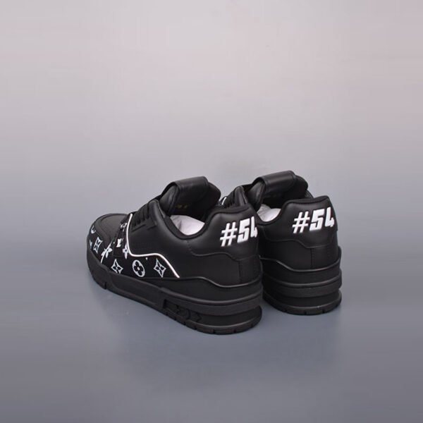 Louis Vuitton 1AHTO6 LV Trainer