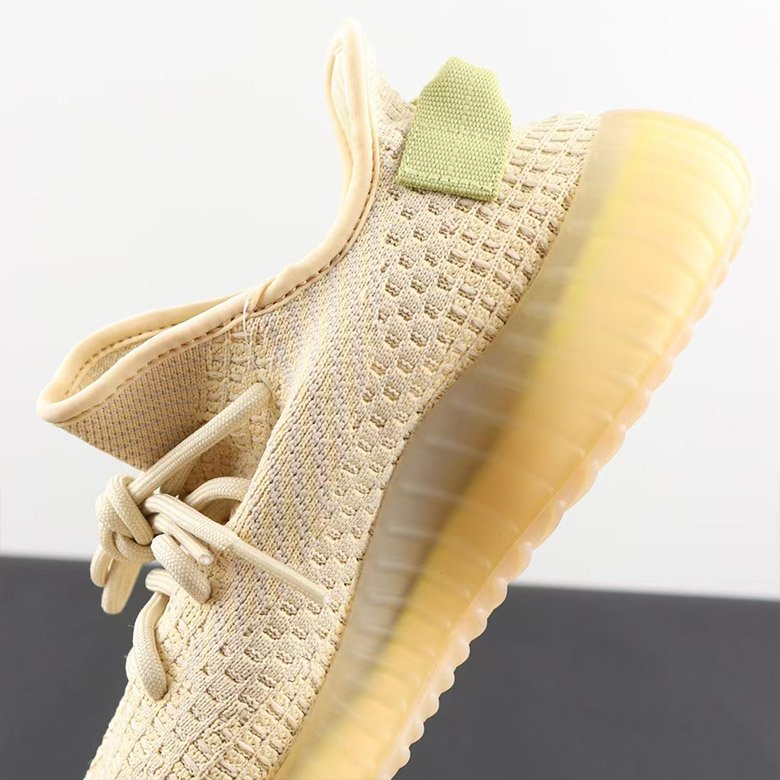 Yeezy Boost 350 V2 Antlia jogging shoes