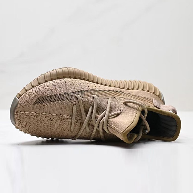 Yeezy 350 V2 Earth AD6359 sneakers