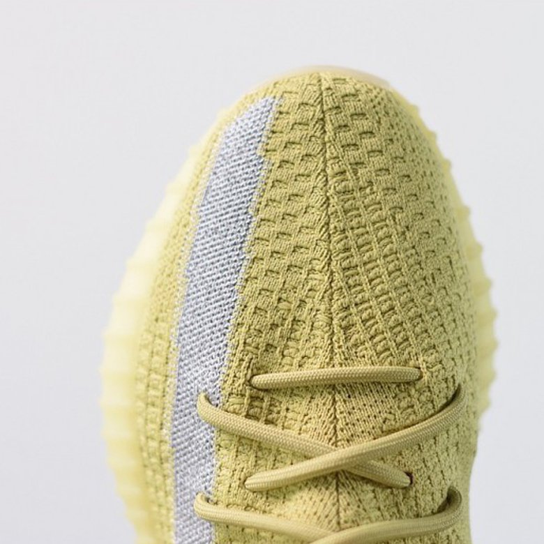 Yeezy 350 V2 Marsh Reflective Stripe FX9034