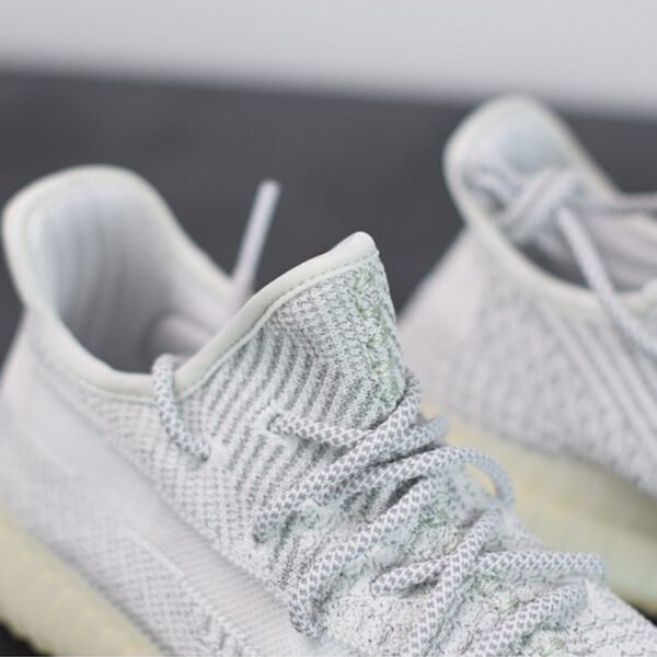 Yeezy 350 V2 Yeshaya None Reflective W02S4
