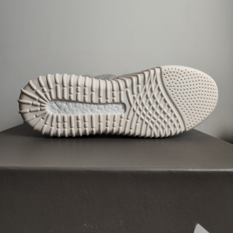 Adidas Yeezy 750 Boost OG Grey Casual Shoes