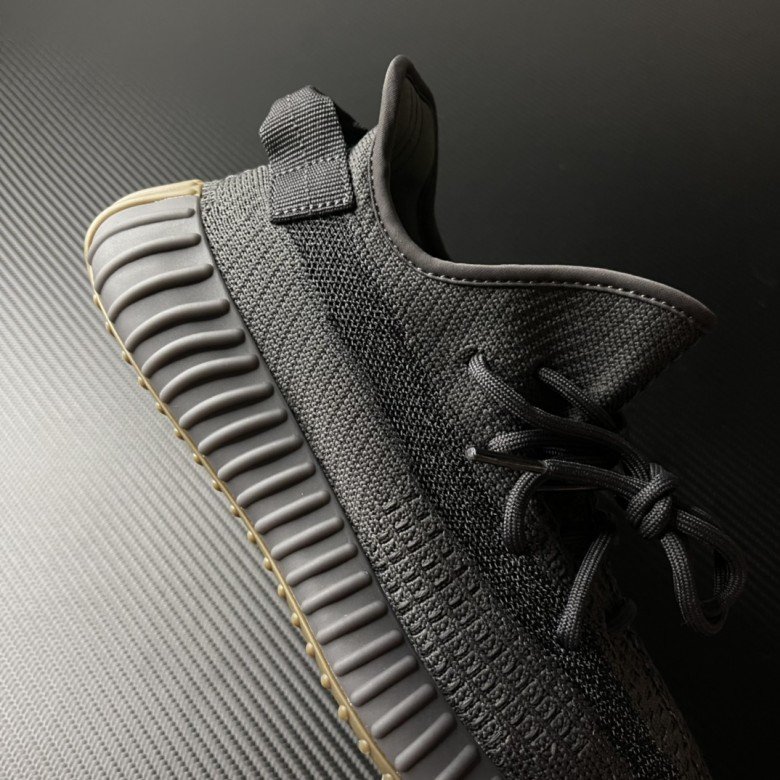 Adidas Yeezy Boost 350 V2 Onyx