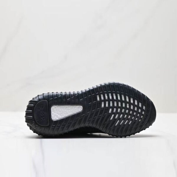 Yeezy 350 Boost V2 Black Static Black Reflective