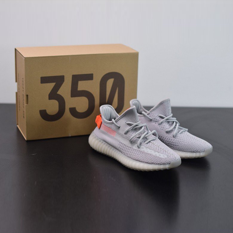 Yeezy 350 V2 Tail Light None Reflective FX9017