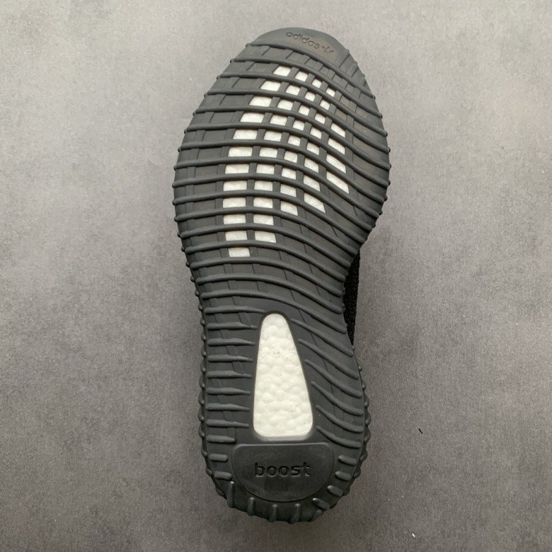 Adidas Yeezy Boost 350 V2 running shoes CP9652