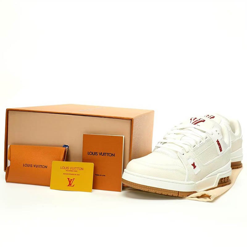 LV Trainer Sneaker 1AHTS7