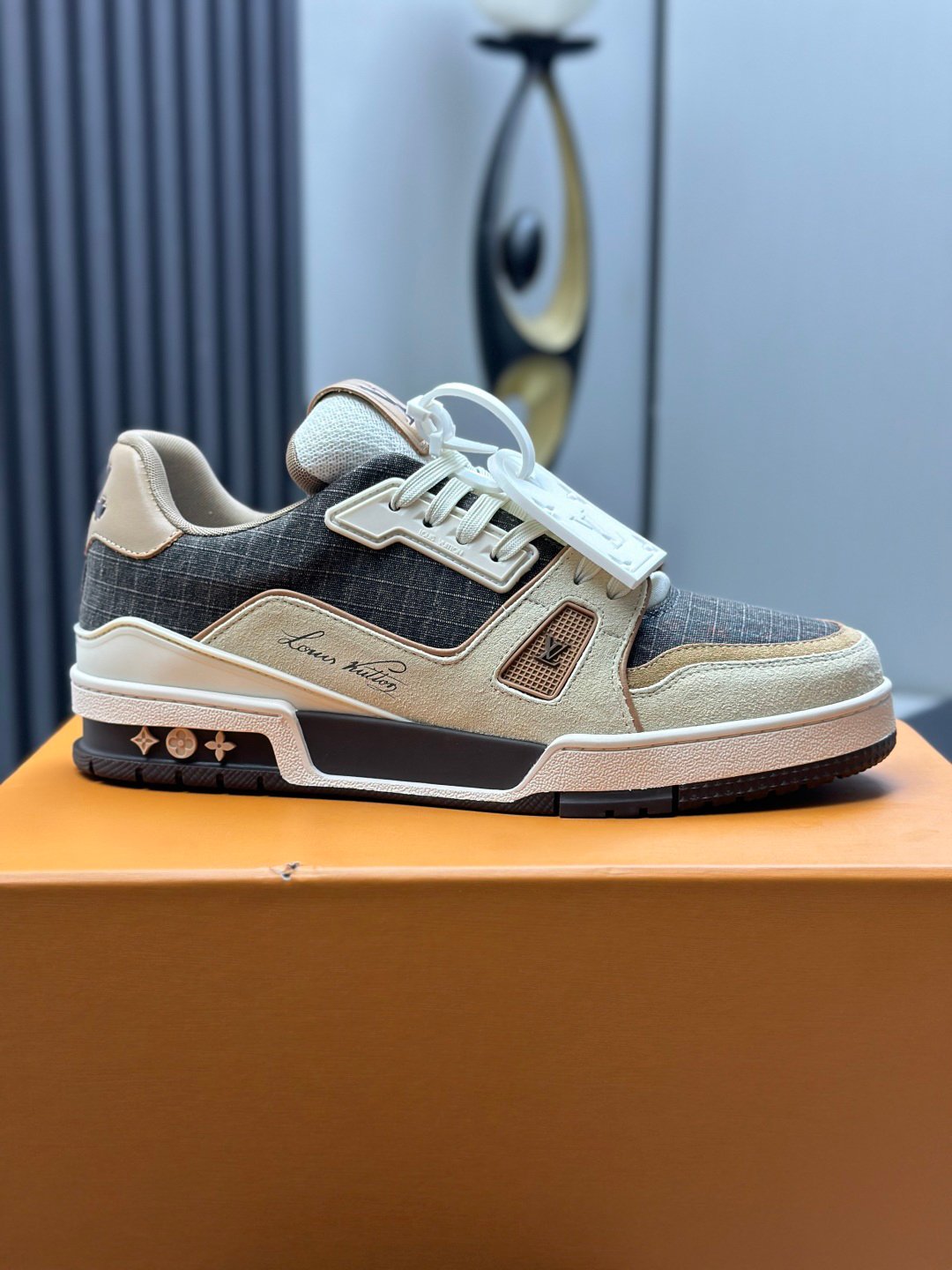 Louis Vuitton 2025 Spring/Summer Men's TRAINER Sneakers 1AHTFH