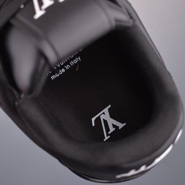 Louis Vuitton 1AHTO6 LV Trainer