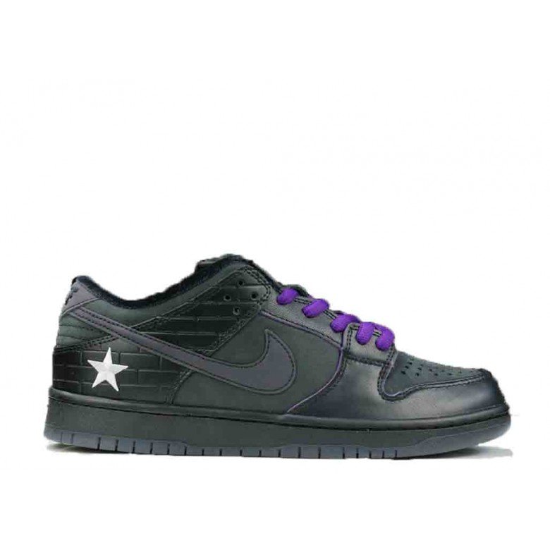 Familia X Nike SB Dunk Low First Avenue