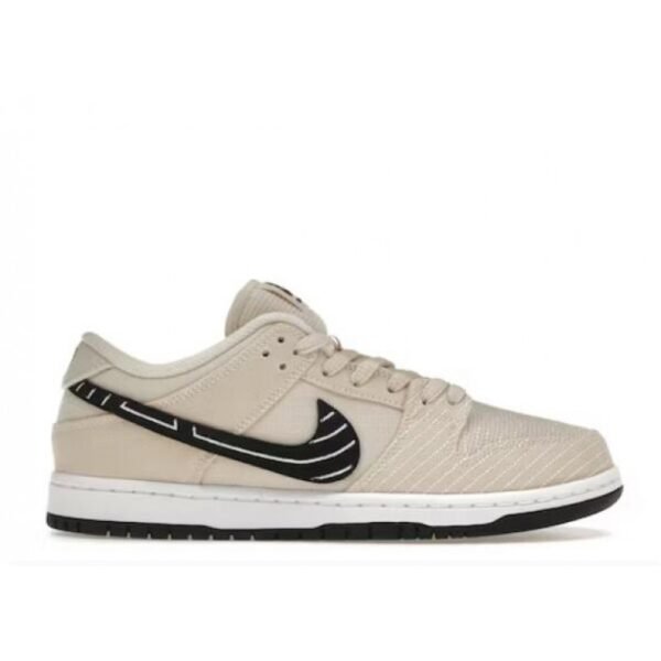 Nike SB Dunk Low Albino & Preto 2023