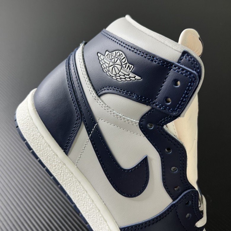 Air Jordan 1 Hi' 85 Georgetown 2022