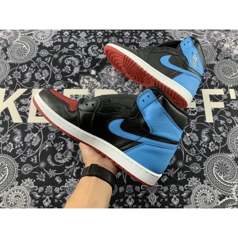 Air Jordan 1 High OG WMNS “UNC To Chicago”