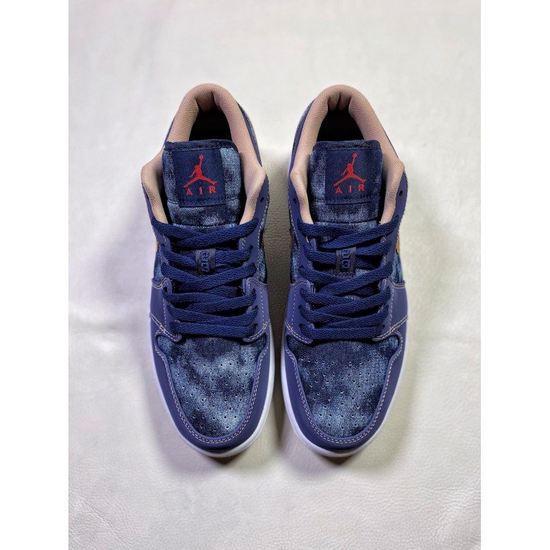 Air Jordan 1 Low SE Denim
