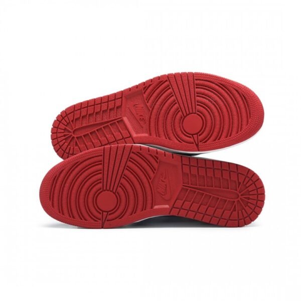 Air Jordan 1 Retro Black Toe 2013 (GS)