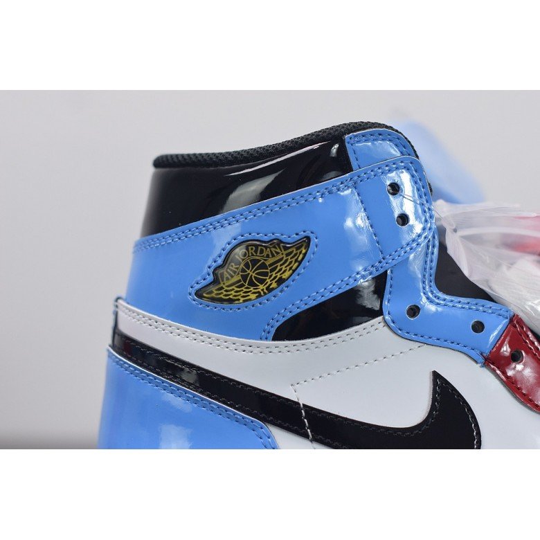 Air Jordan 1 Retro Fearless 2019