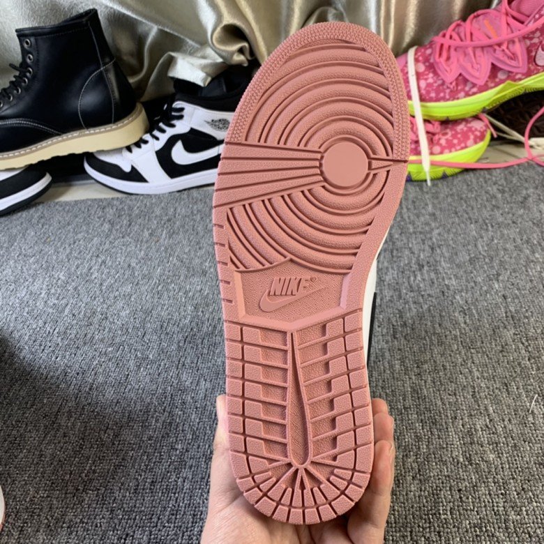 Air Jordan 1 Retro High NRG Rust Pink