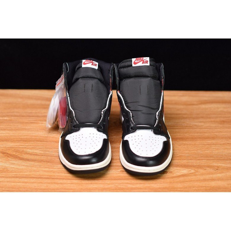 Air Jordan 1 Retro High OG Gym Red 555088-061