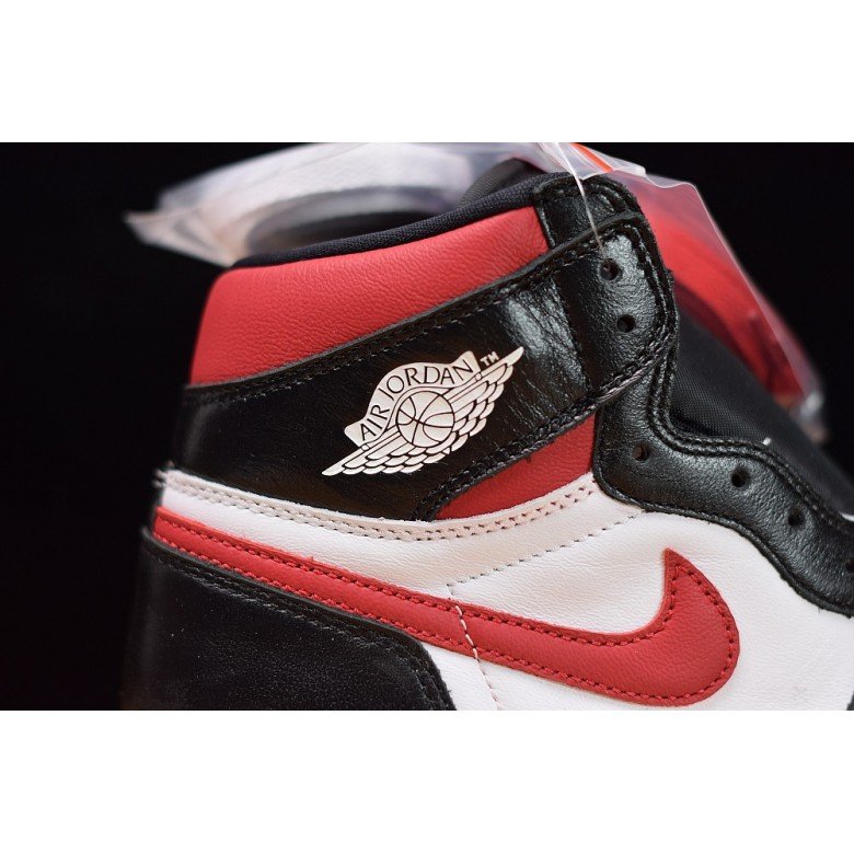 Air Jordan 1 Retro High OG Gym Red 555088-061