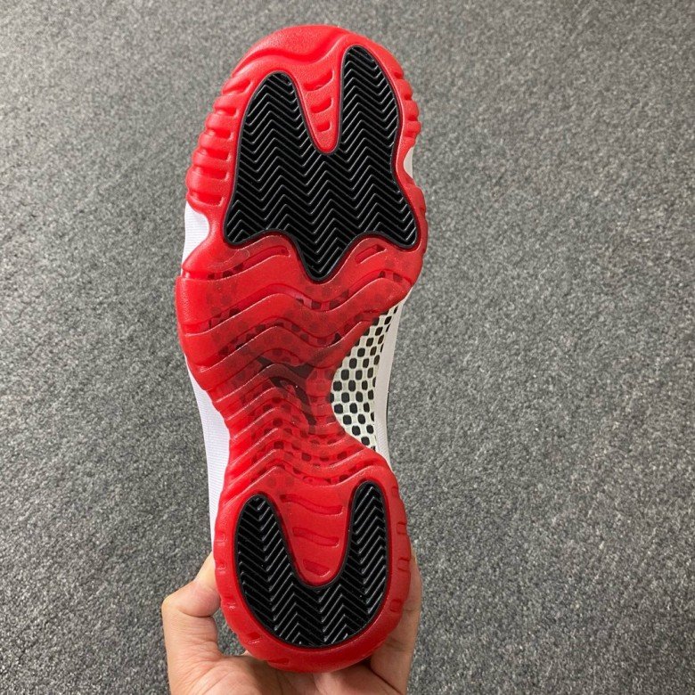 Air Jordan 11 Retro Bred 2019