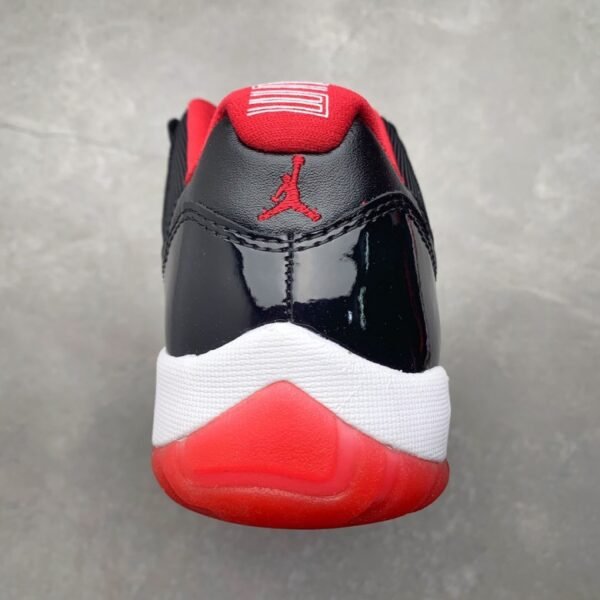 Air Jordan 11 Retro Bred Low 2015