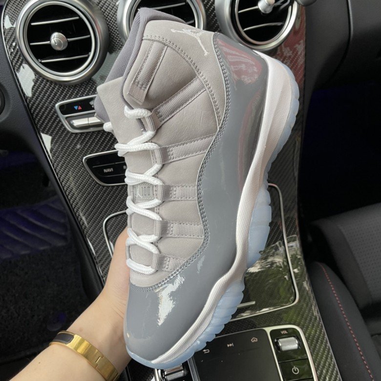 Air Jordan 11 Retro Cool Grey 2021