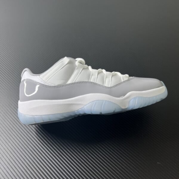 Air Jordan 11 Retro Low Cement Grey 2023
