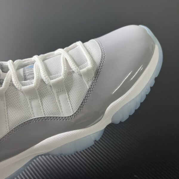 Air Jordan 11 Retro Low Cement Grey 2023