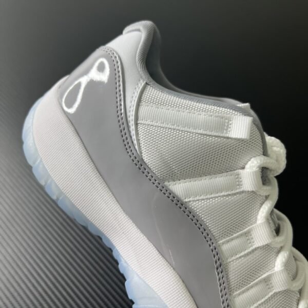 Air Jordan 11 Retro Low Cement Grey 2023