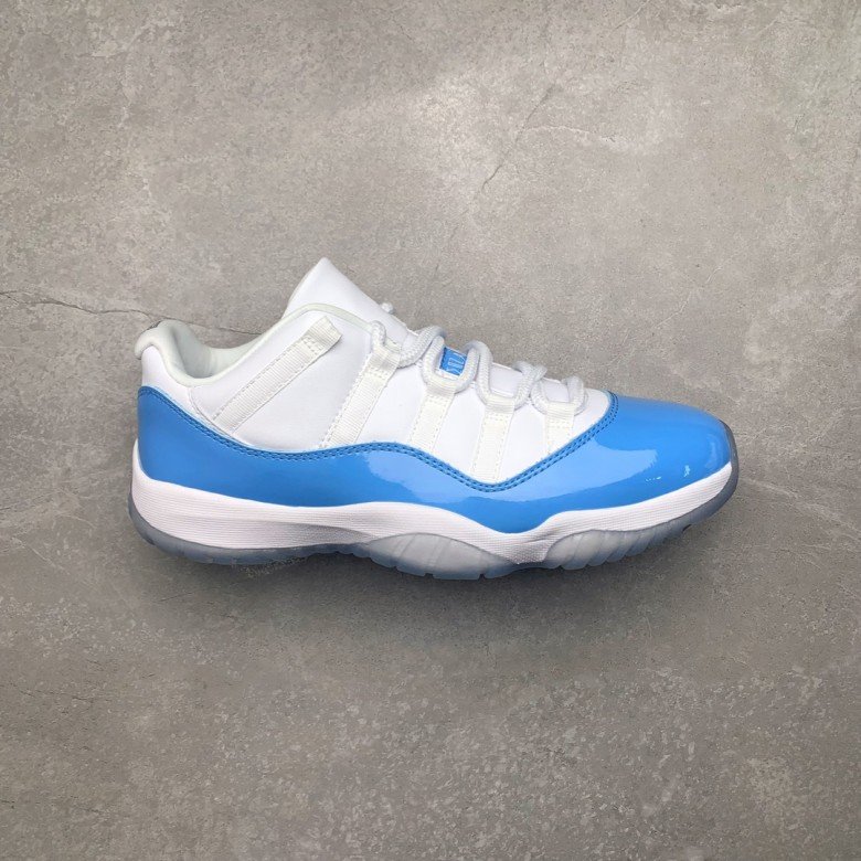 Air Jordan 11 Retro Low UNC
