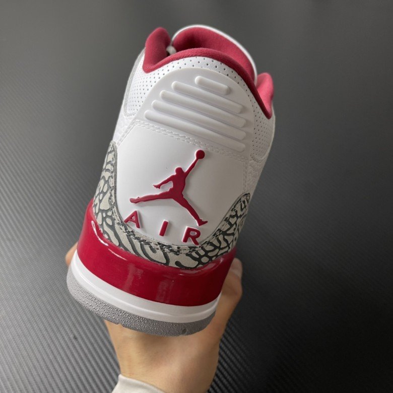 Air Jordan 3 Cardinal Red 2022