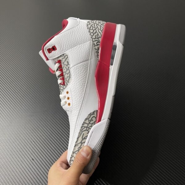 Air Jordan 3 Cardinal Red 2022