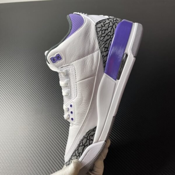 Air Jordan 3 Dark Iris 2022