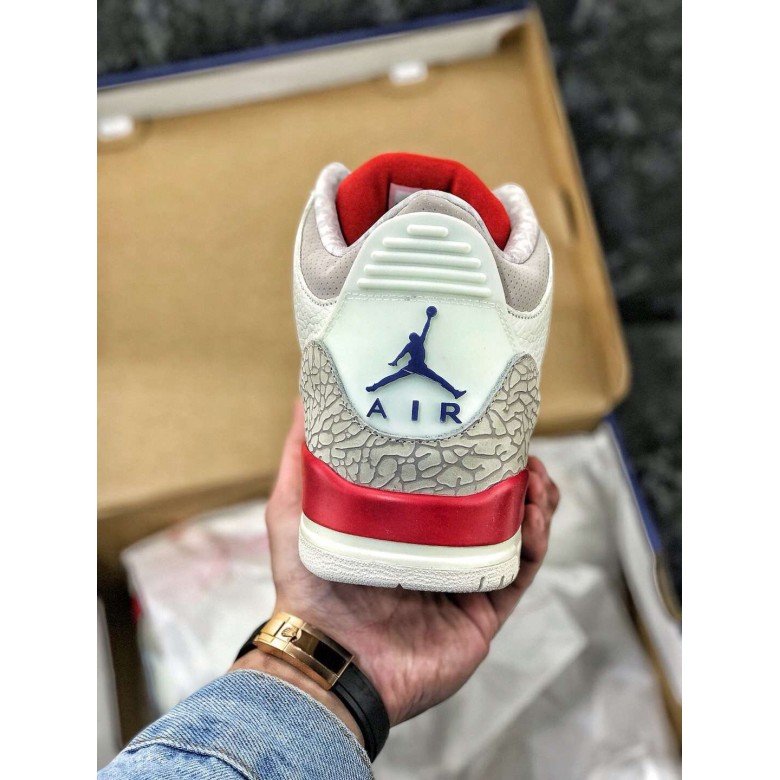 Air Jordan 3 International Flight 2018