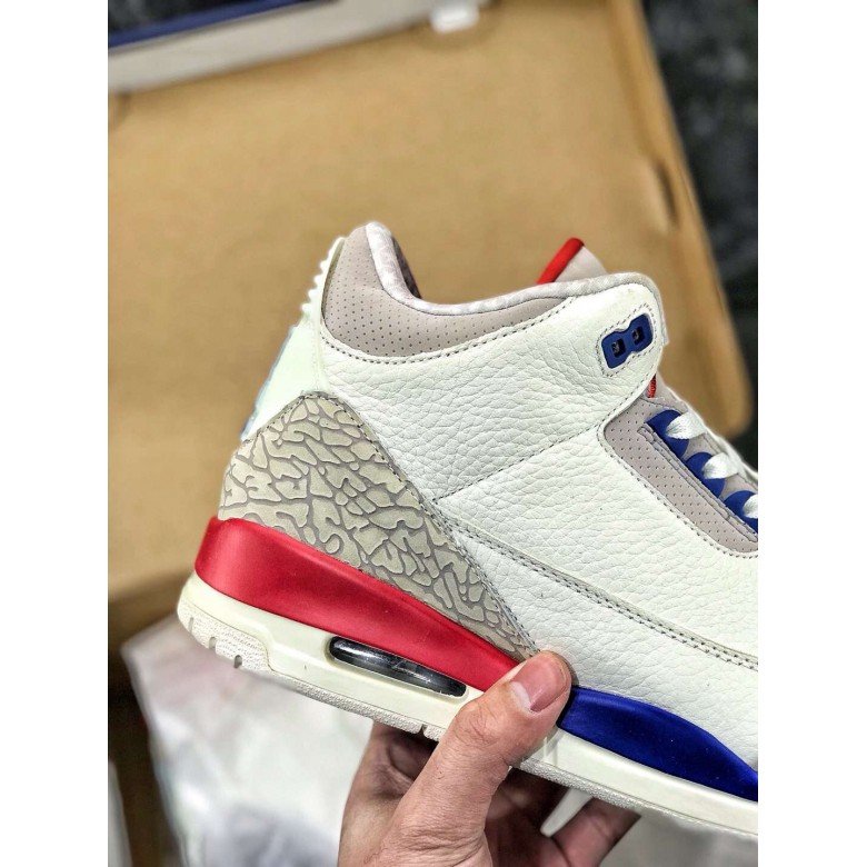 Air Jordan 3 International Flight 2018