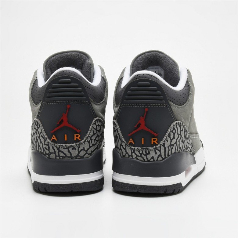 Air Jordan 3 Retro Cool Grey (2021)