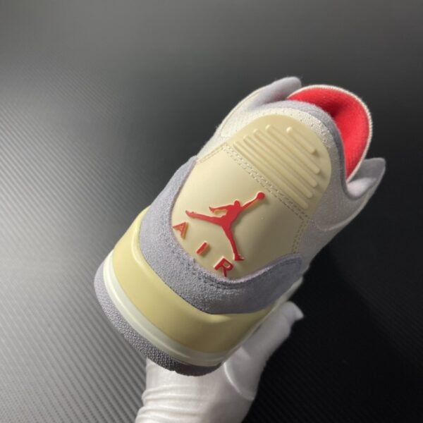 Air Jordan 3 Retro Muslin 2022