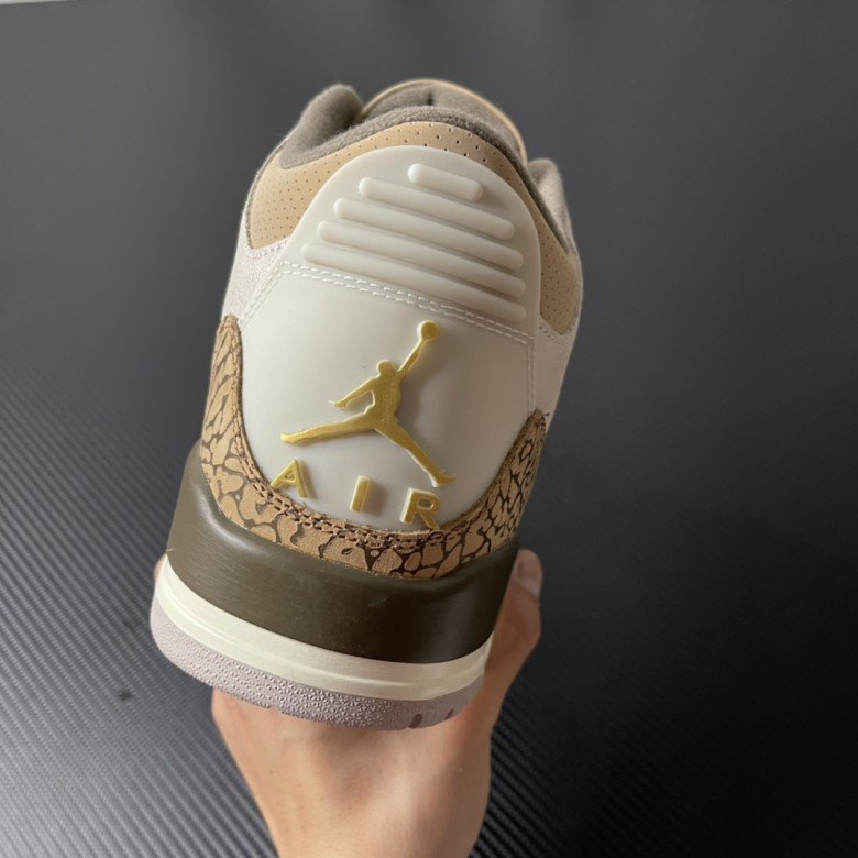 Air Jordan 3 Retro Palomino