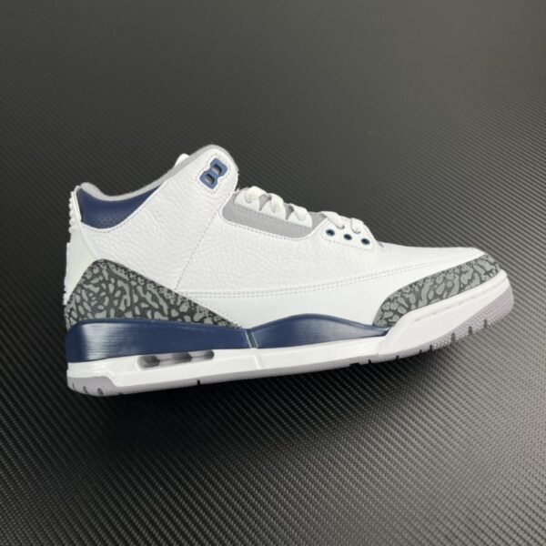 Air Jordan 3 “Midnight Navy” 2023(LN5 A1 Batch)
