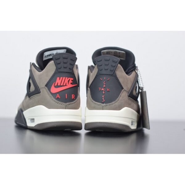 Air Jordan 4 Retro 'Taupe Haze'