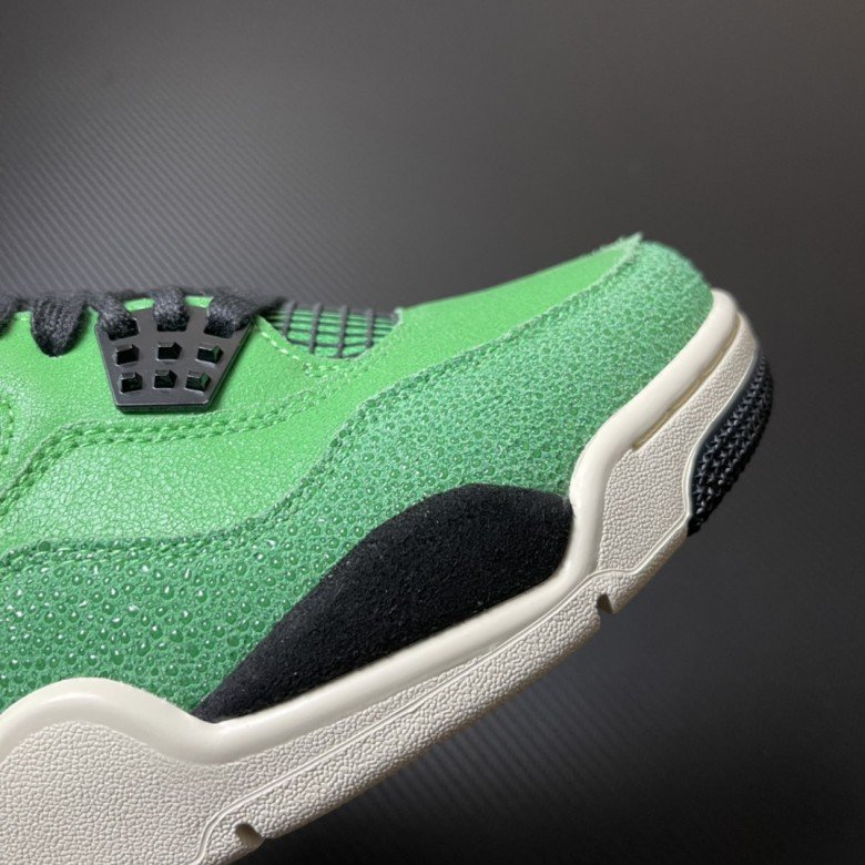 Air Jordan 4 Retro Manila 2020 (UP To Size 16/50.5)