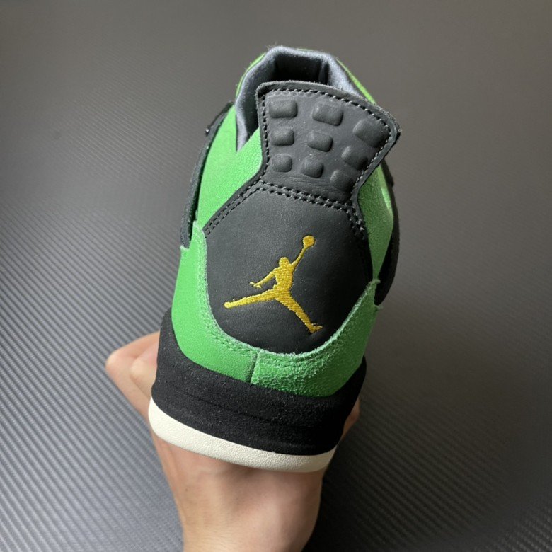 Air Jordan 4 Retro Manila 2020 (UP To Size 16/50.5)