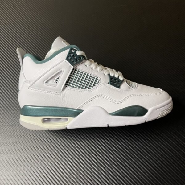 Air Jordan 4 Retro “Oxidized Green” 2024