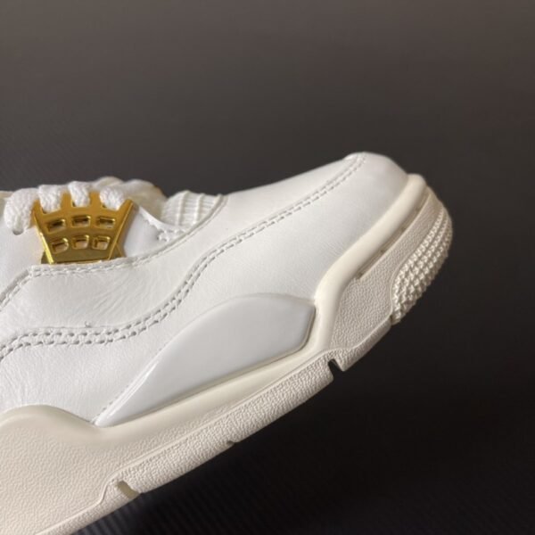 Air Jordan 4 Wmns Sail 2024