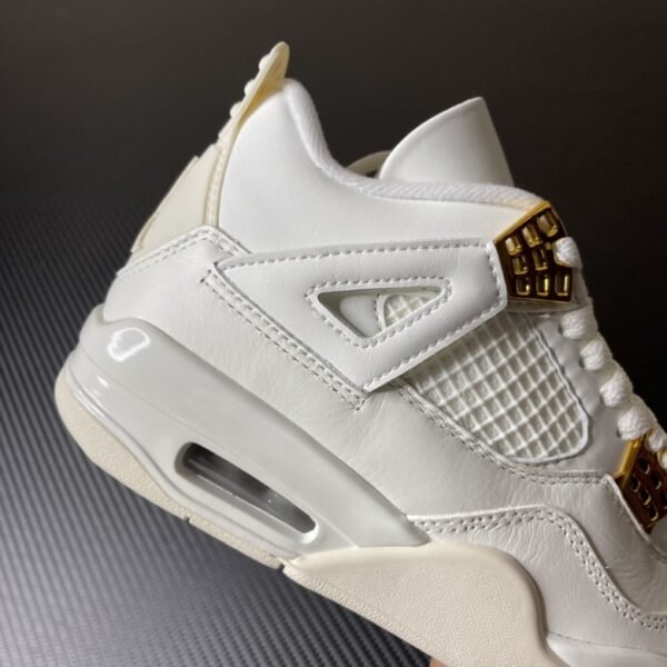 Air Jordan 4 Wmns Sail 2024