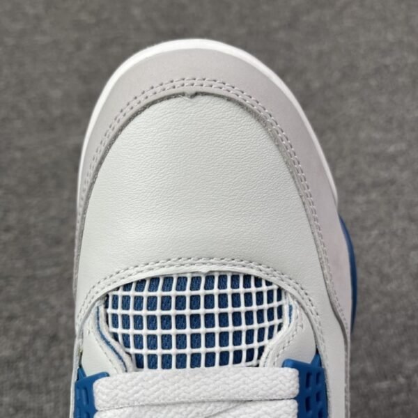 Air Jordan 4 “Military Blue 2024