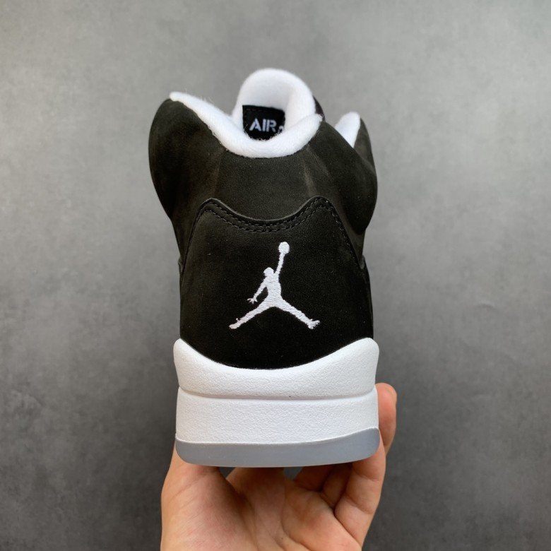 Air Jordan 5 Retro Oreo 2021