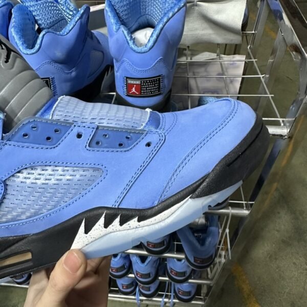 Air Jordan 5 “University Blue” 2023